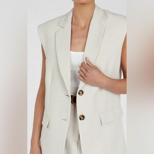 NWT DISSH Rowan Bone Sleeveless Blazer (US 2)